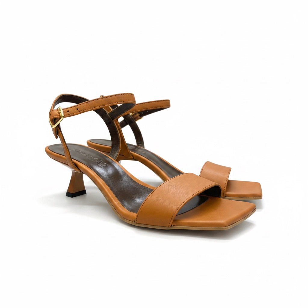 Sandalo Donna in Pelle colore cuoio– Tacco 5 cm rocchetto laccato vernice