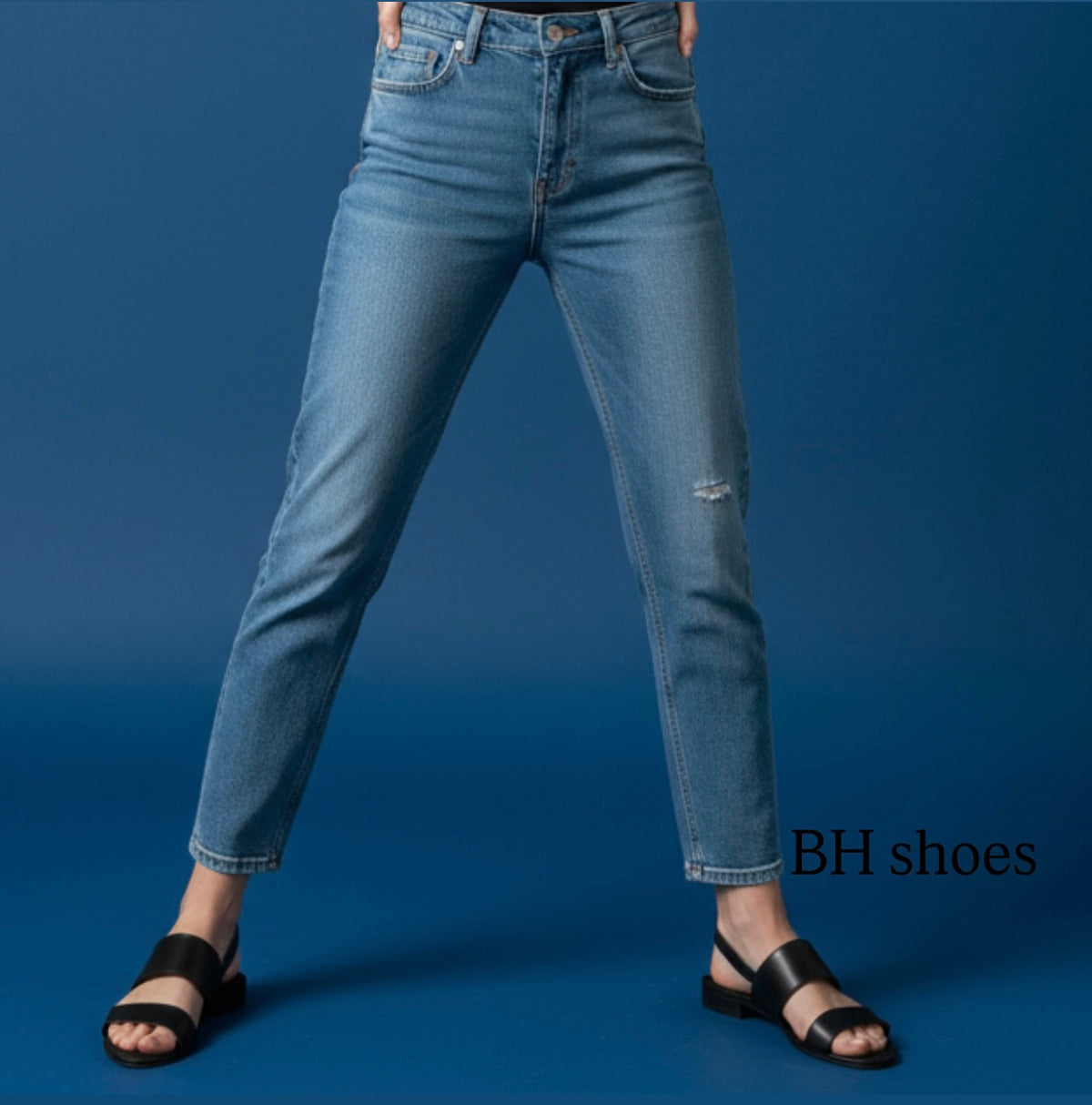 Restock Sandalo nero pelle con fibbia e cinturino da tallone | BH shoes leather
