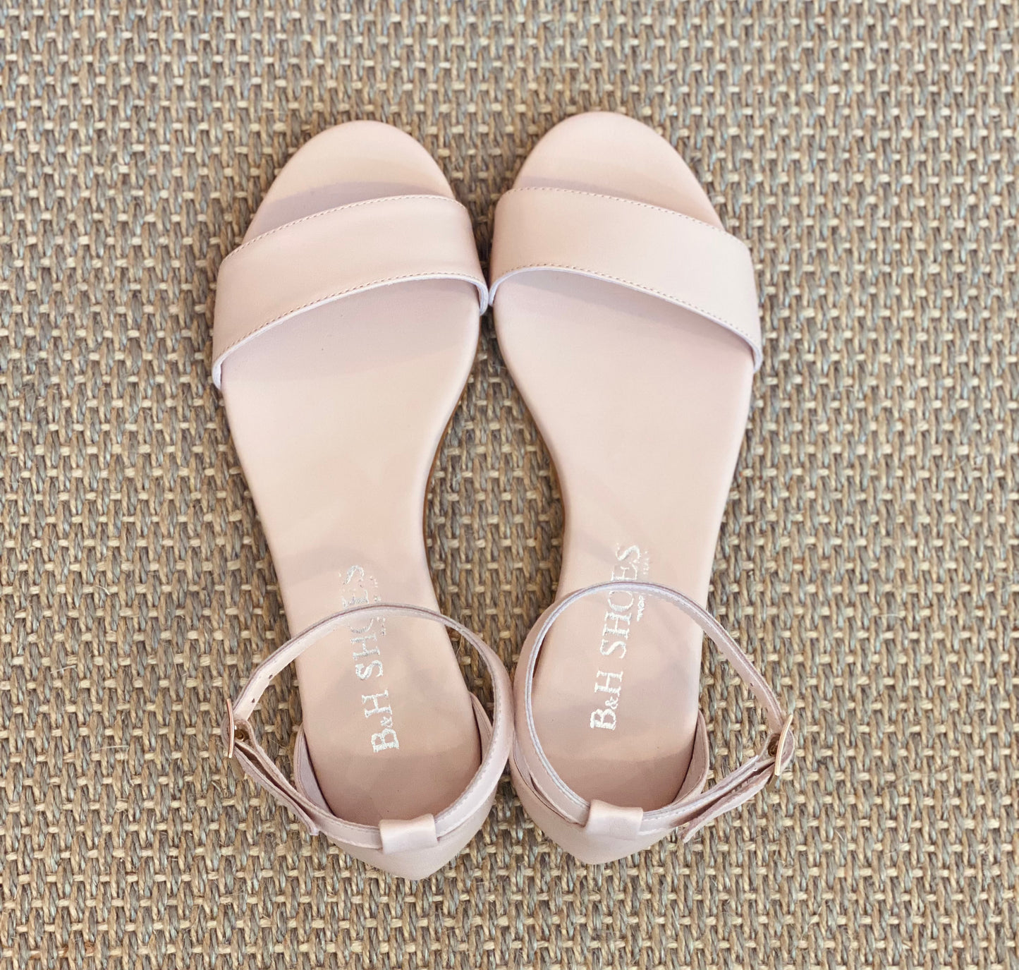 Sandalo Flat M01097 Pelle Cipria