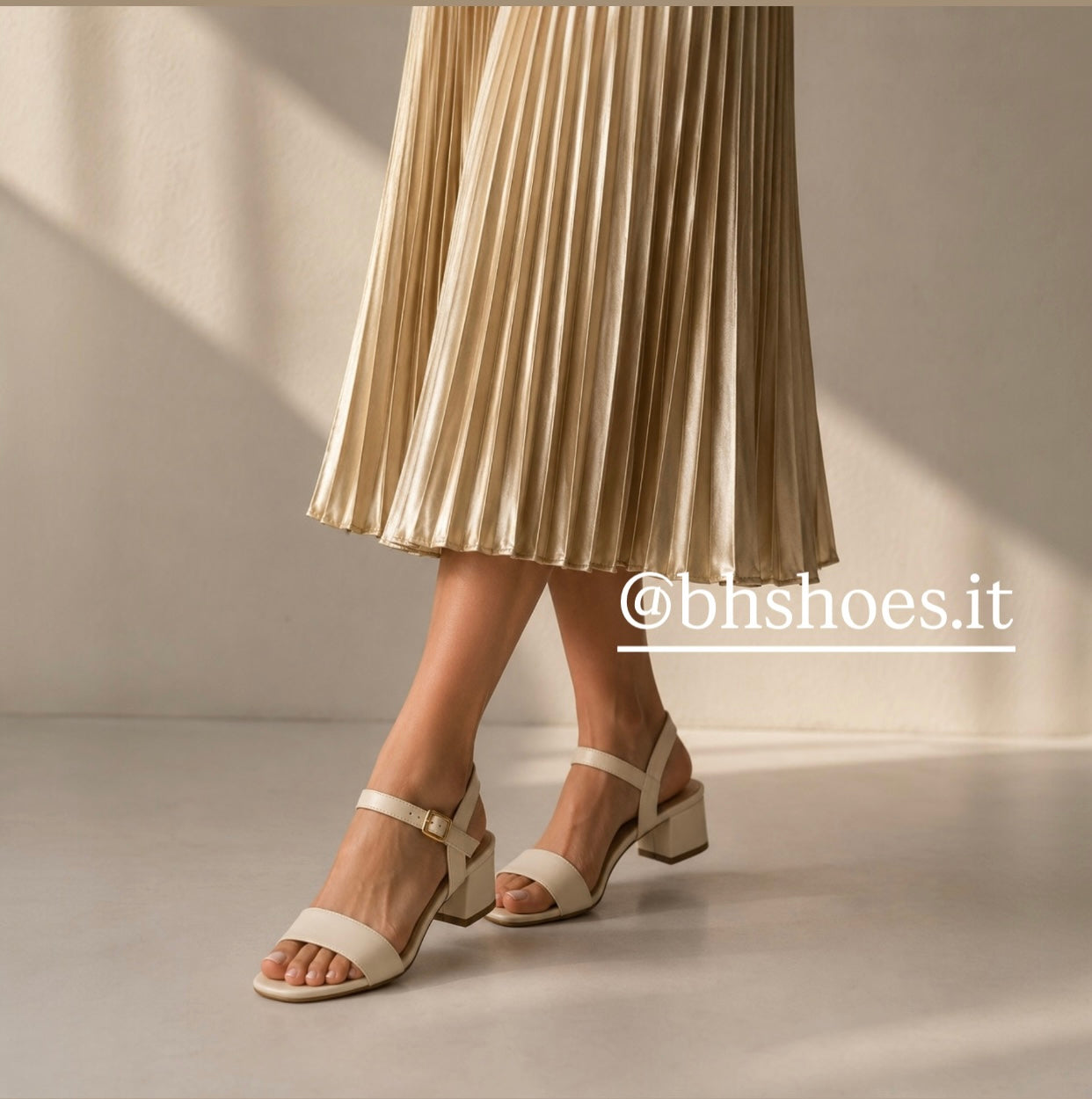 Sandalo Donna con Tacco Largo 5 cm – Pelle Bianco avorio , Cinturino alla Caviglia | BH Shoes