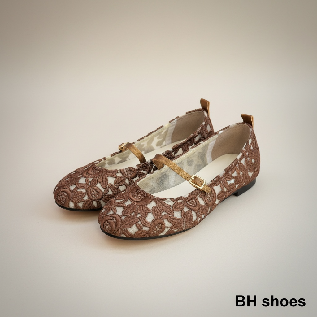 Décolleté Ballerine Mary Jane di Pizzo marrone